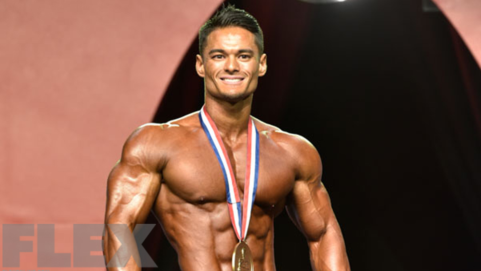 قهرمان فیزیک جرمی بوندیا