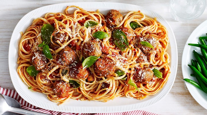 اسپاگتی با گوشت
