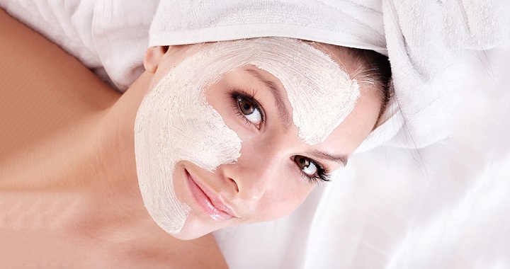 ماسک ضد چروک دور لب