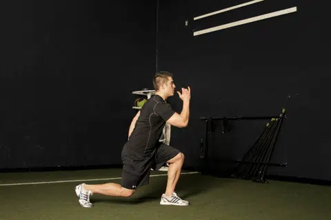 Correct form for Jumping Lunge