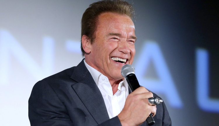 ۱۵۰۹۱۴۱۲۱۹۵۹-arnold-schwarzenegger-celebrity-apprentice-1024×576